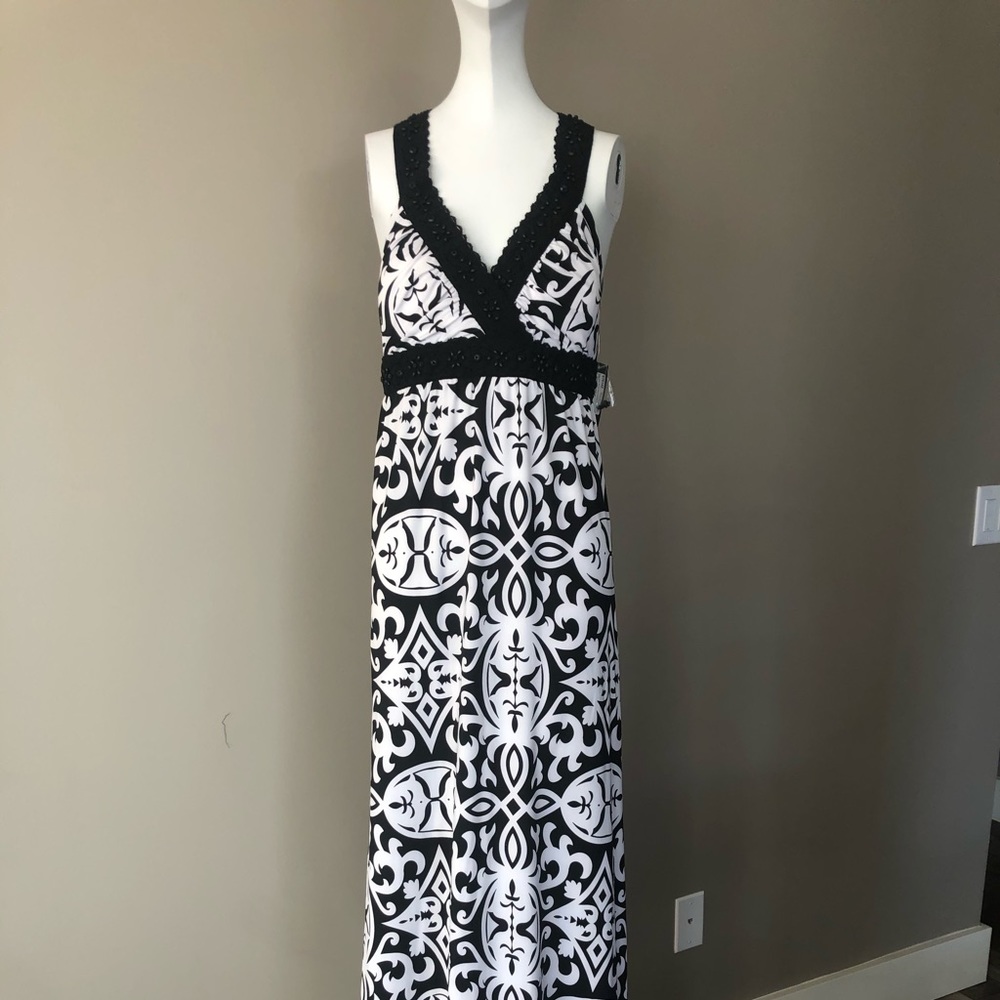 Gorgeous INC black and white maxi dress
